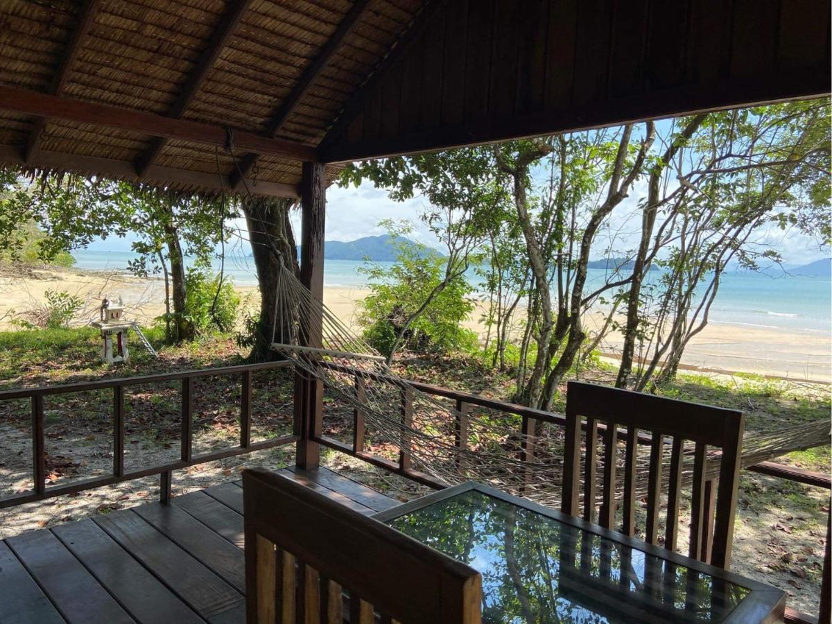 Pp Land Beach Eco Resort Koh Phayam Exteriör bild