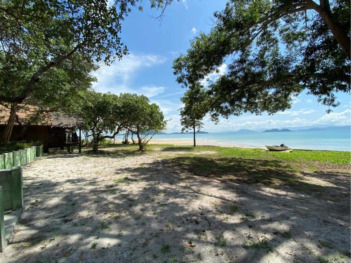 Pp Land Beach Eco Resort Koh Phayam Exteriör bild