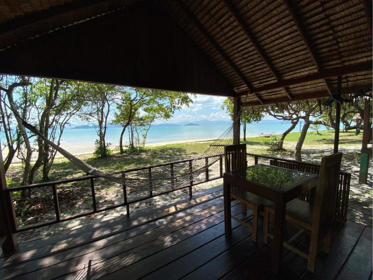 Pp Land Beach Eco Resort Koh Phayam Exteriör bild