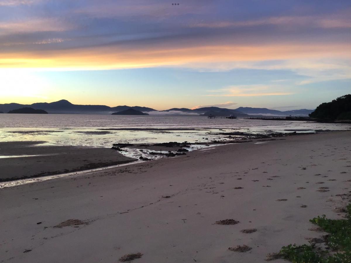 Pp Land Beach Eco Resort Koh Phayam Exteriör bild