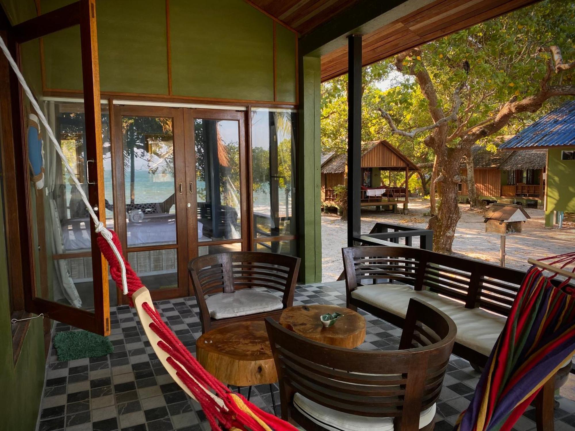 Pp Land Beach Eco Resort Koh Phayam Exteriör bild
