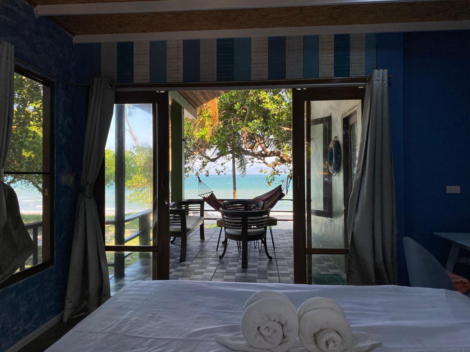 Pp Land Beach Eco Resort Koh Phayam Exteriör bild