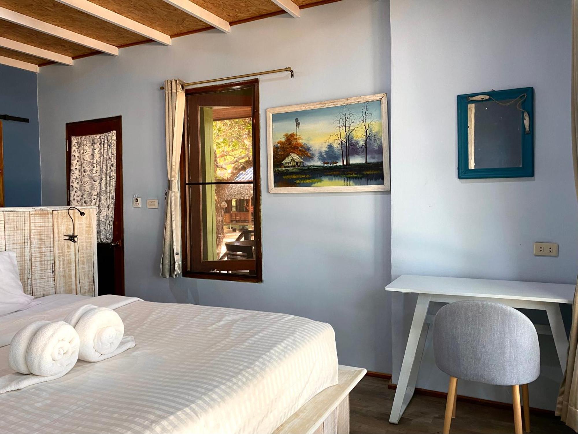Pp Land Beach Eco Resort Koh Phayam Exteriör bild