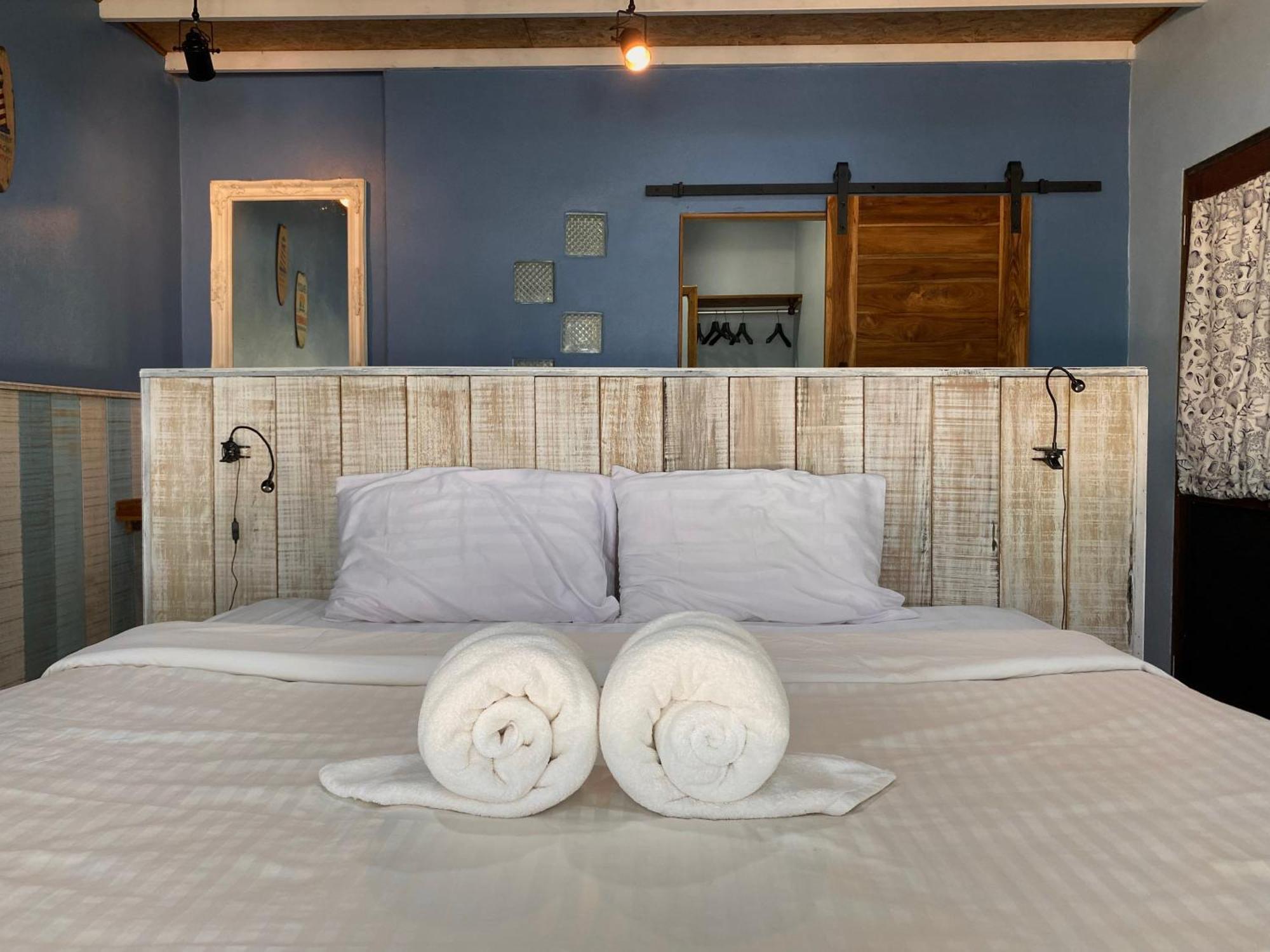 Pp Land Beach Eco Resort Koh Phayam Exteriör bild